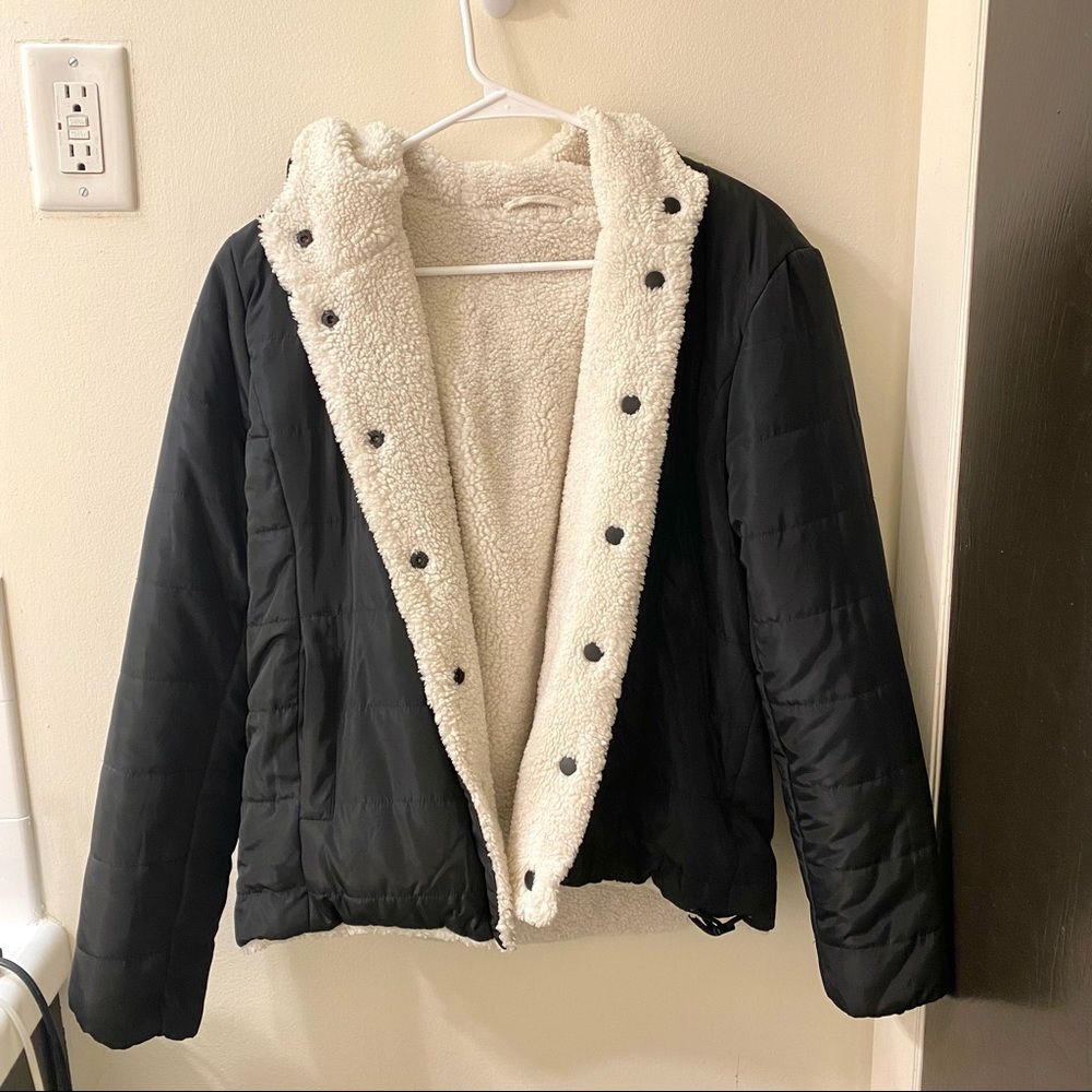Sanctuary Women’s reversible coat